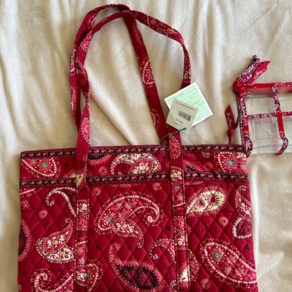 Vera Bradley Villager Tote Brand New - Picture 3 of 5